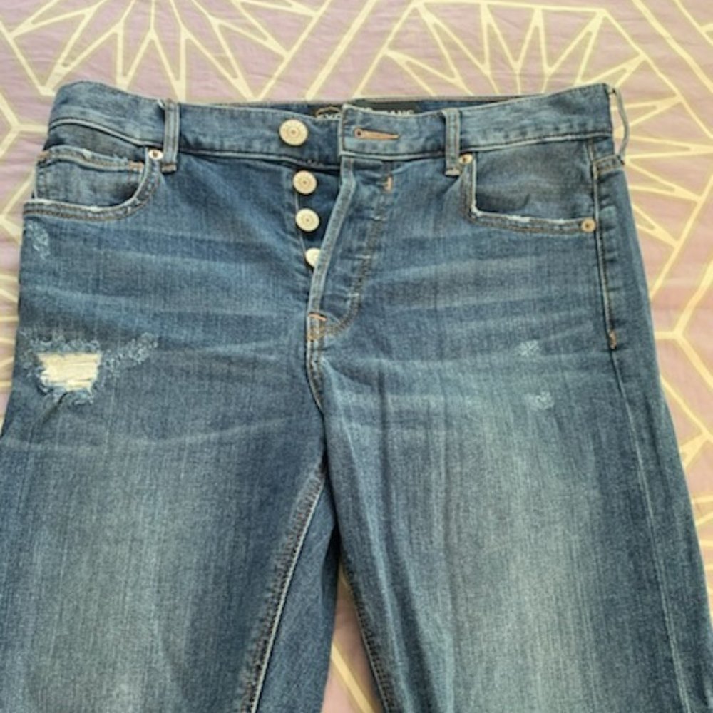 High Waisted Blue Jeans